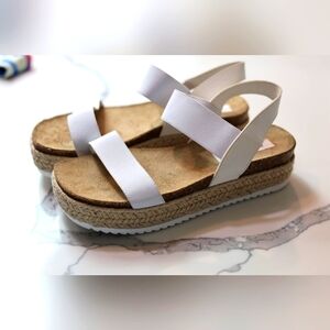 Gently Used Steve Madden White Espadrille Platform Sandals